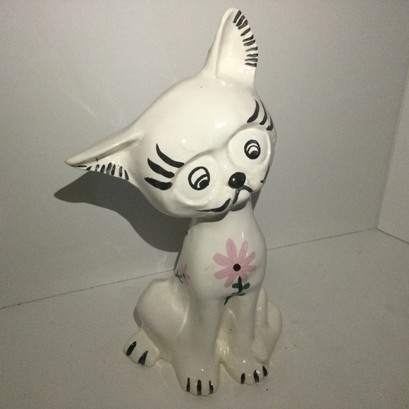 Vintage Curiosity Cat Ceramic
